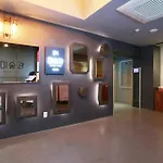 Kotel Yaja Sadang Art Gallery