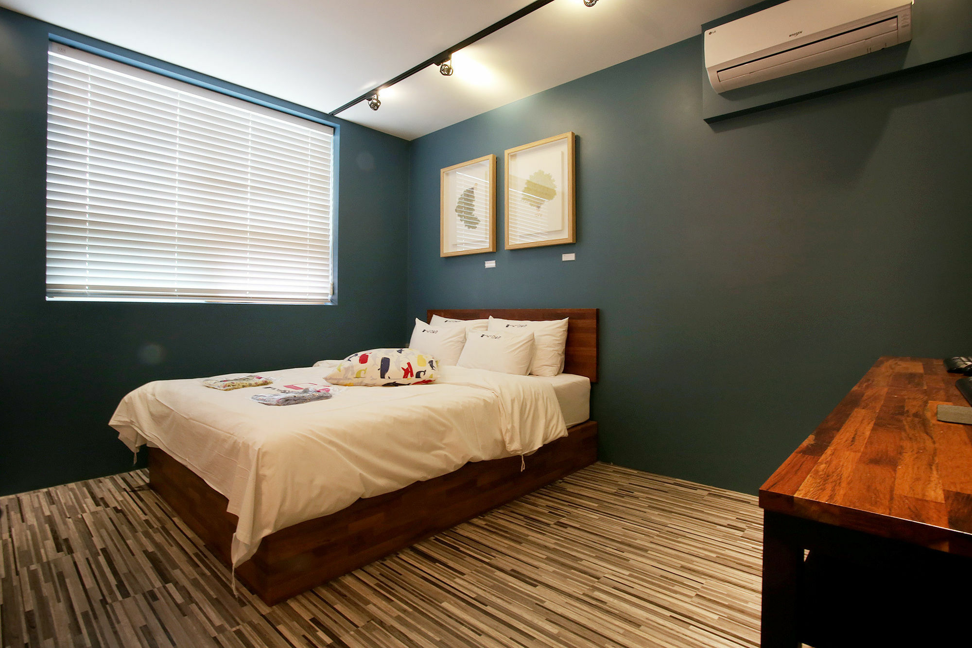 Hotel Kotel Yaja Sadang Art Gallery